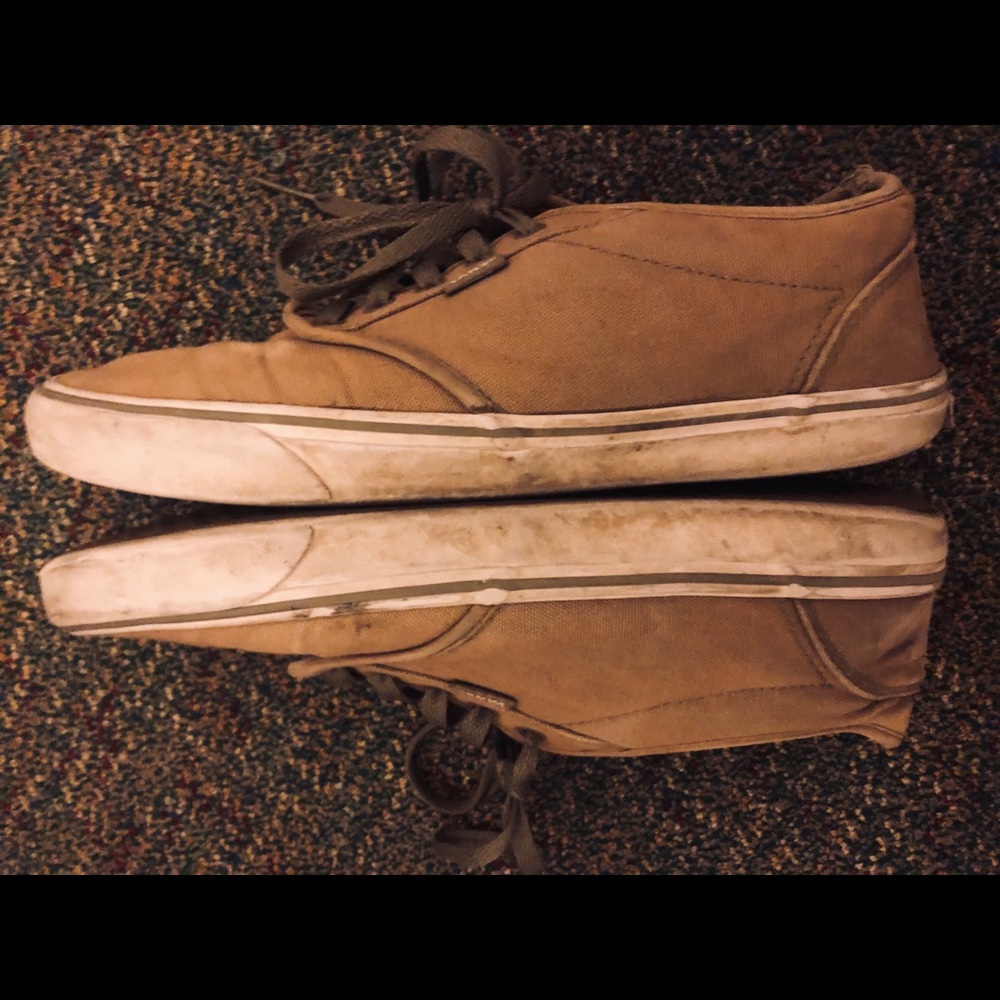 Vans - Picture 3 of 3